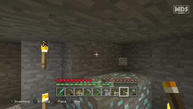 Finding Diamonds - Minecraft Xbox One Edition - Bedrock - Xbox Series X - Survival