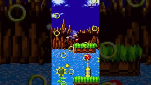 Sonic Spinning Through Green Hill Zone - Sonic the Hedgehog 🌀 - iPhone Gameplay #shorts
